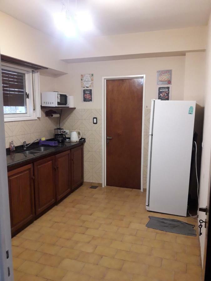 Danny Ap - Amplio Y Comodo - 18 Min Aeropuerto - Zona De Restos - Parking Apartment *