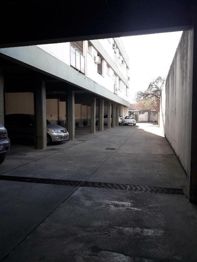 Danny Ap - Amplio Y Comodo - 18 Min Aeropuerto - Zona De Restos - Parking