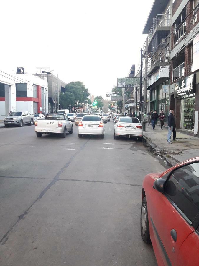 Danny Ap - Amplio Y Comodo - 18 Min Aeropuerto - Zona De Restos - Parking Apartment *